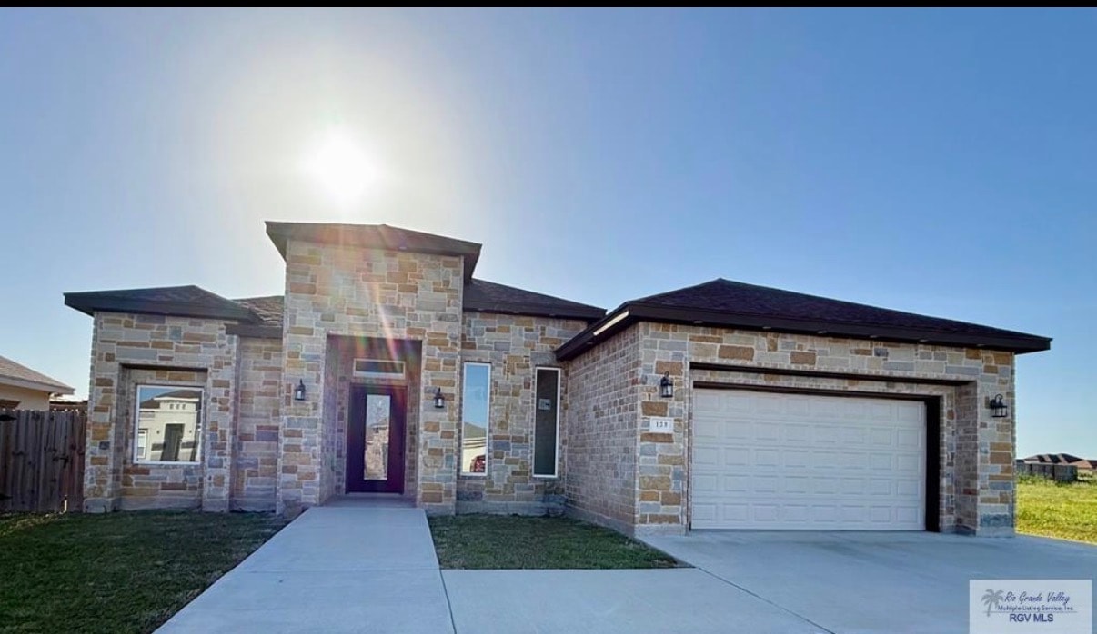 139 Heron Dr